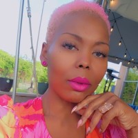 Tee Morgan- Headshot